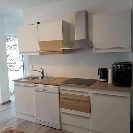 Colleen Apartment *