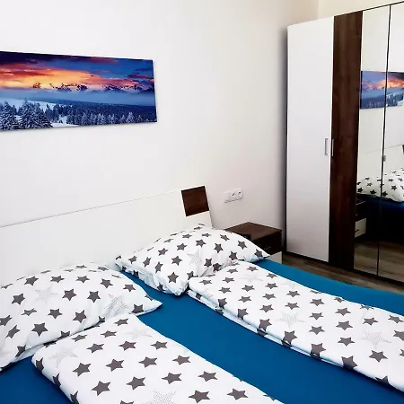 Colleen * Fuegenberg