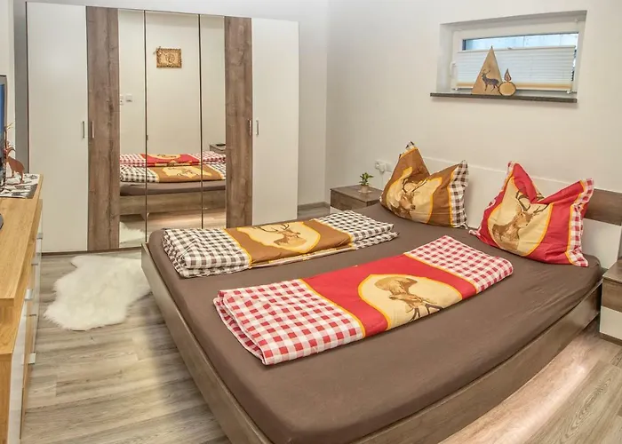 Colleen アパート *